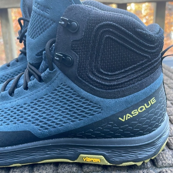 Vasque Breeze LT NTX Waterproof Hiking Boot, Size 8 1/2 - Picture 4 of 10